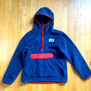 The North Face men’s campshire fleece hoodie